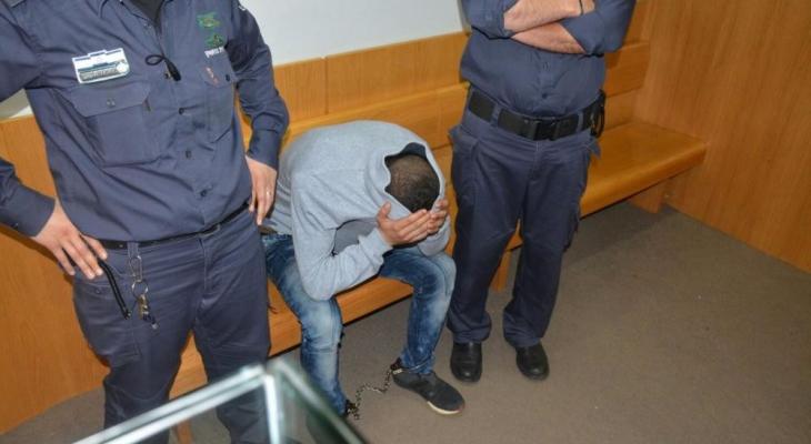 تمديد اعتقال فتى فلسطيني بتهمة التسبب بدهس شرطي "إسرائيلي"