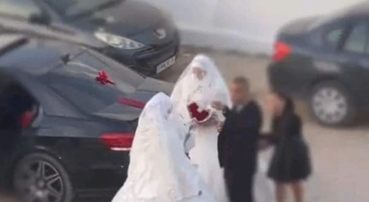 بعد ضجة أثارها زفافه على امرأتين في حفل واحد.. العريس الجزائري يوضح التفاصيل