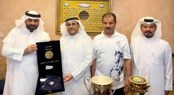 نادي النجمة البحريني يمنح رئيس البرلمان العربي العضوية الشرفية