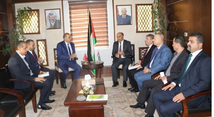 الوزير عطاري يلتقي بسفير المغرب لدى فلسطين