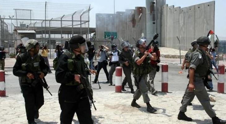 الاحتلال يغلق حاجز "جبع" شمال القدس