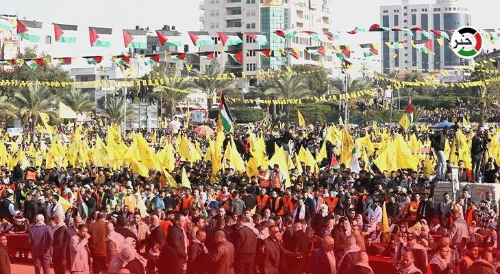 جماهير شعبنا تُحيي ذكرى انطلاقة الثورة وحركة فتح الـ58 في ساحة الكتيبة بغزّة