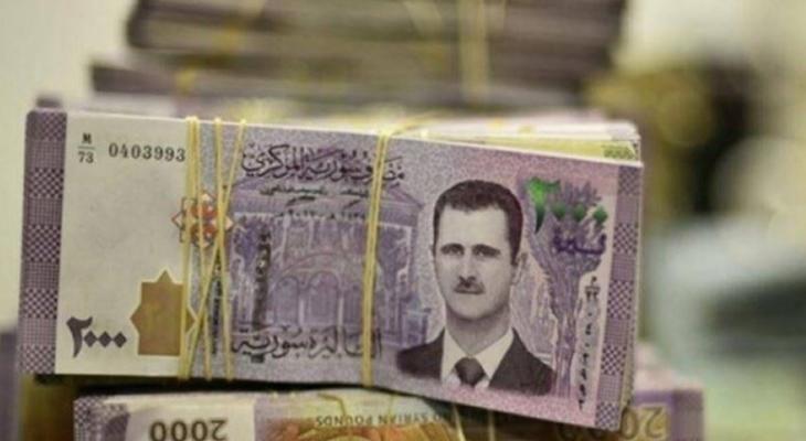 الليرة السورية تسجل تدهورا قياسيا جديدا بالسوق غير الرسمية