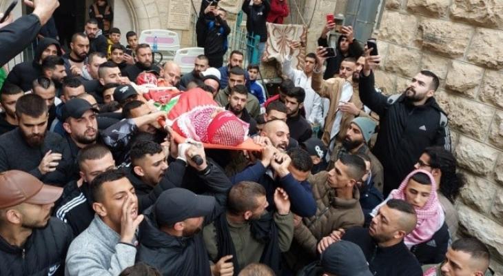 تشييع جثمان الشهيد الطفل عمرو الخمور في بيت لحم.jpg