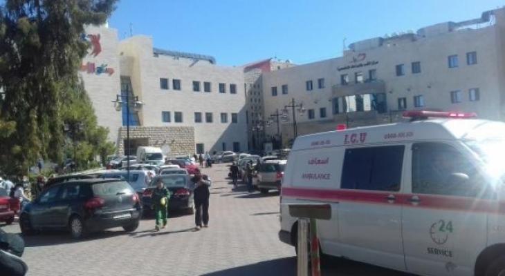  الدفاع المدني يتمكن من السيطرة على حريق اندلع قرب مجمع فلسطين الطبي برام الله