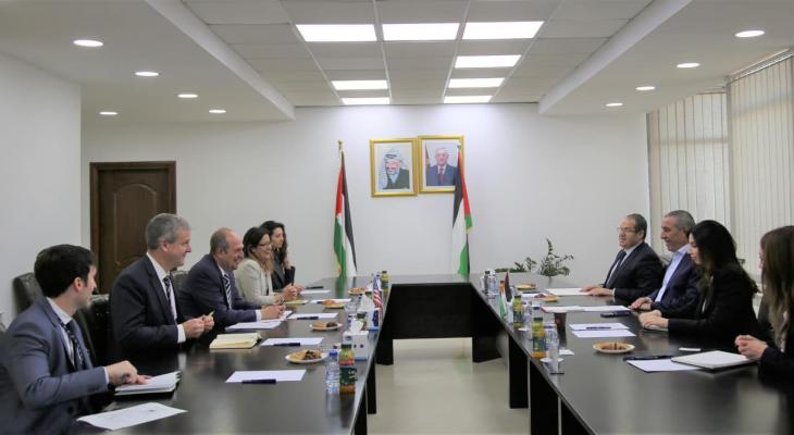 اجتماع فلسطيني أمريكي لبحث هذا الأمر!