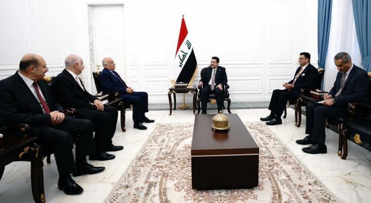 الرجوب يطلع رئيس الوزراء العراقي على آخر المستجدات الفلسطينية