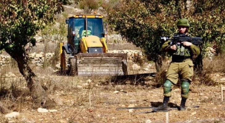 بيت لحم: الاحتلال يجبر مزارعين على مغادرة أراضيهم