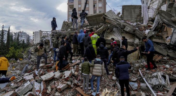 زلزال يضرب تركيا ويشعر به سكان فلسطين وسوريا ولبنان