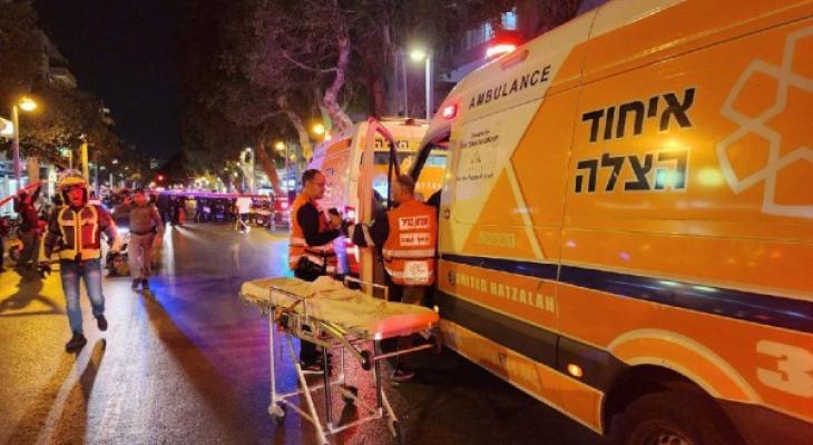 العبري: حالة أحد المصابين في عملية تل أبيب خطيرة