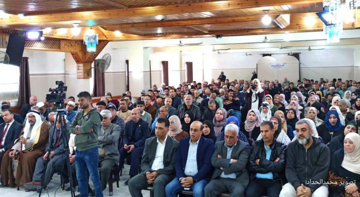 دائرة شؤون اللاجئين في خان يونس تنظم احتفالًا وطنيًا