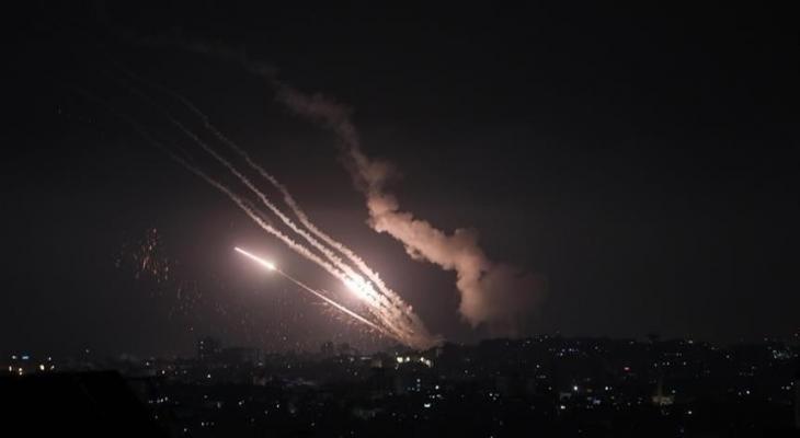 صحفي "إسرائيلي" قد يحدث إطلاق صواريخ بشكل كبير على مستوطنات الغلاف