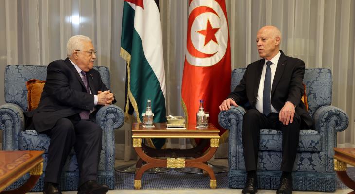 الرئيس يلتقي نظيره التونسي