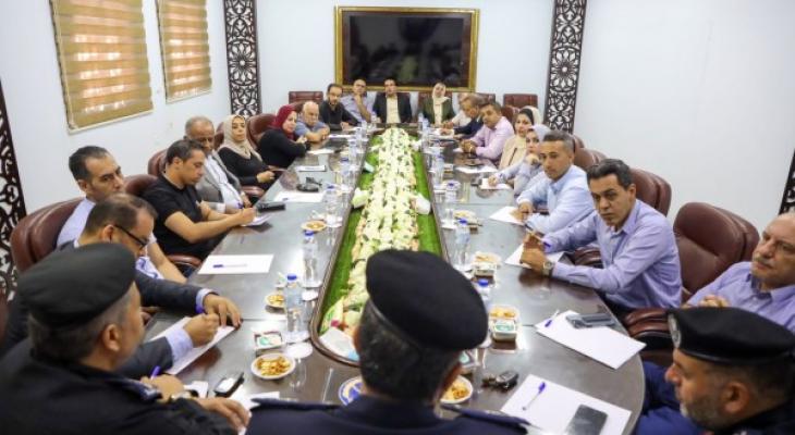 جانب من لقاء مدير الشرطة بغزة مع ممثلي المؤسسات الحقوقية والمدنية