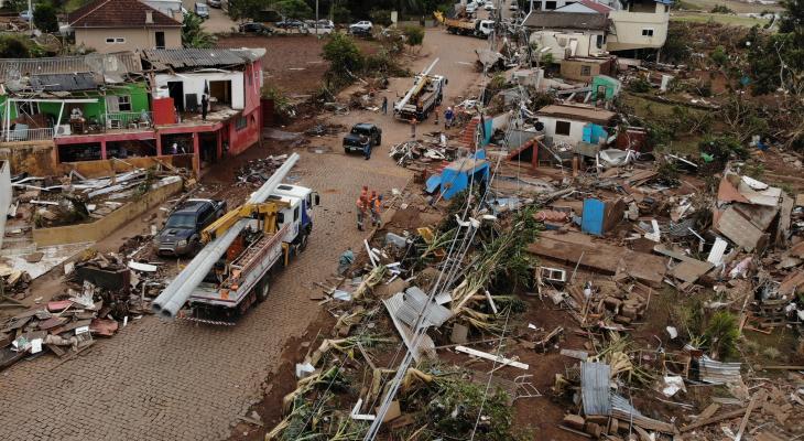 ارتفاع عدد المفقودين جراء إعصار مدمر اجتاح جنوب البرازيل
