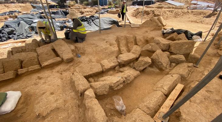 غزة: العثور على 4 قبور جديدة في المقبرة الرومانية