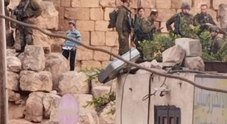 "السياحة والآثار" تُدين اقتحام قوات الاحتلال لموقع برج السموع الاثري