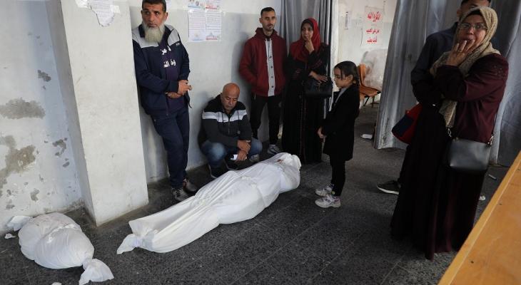 AA-20241121-36252701-36252695-BODIES_WRAPPED_IN_SHROUDS_BROUGHT_TO_ALAHLI_BAPTIST_HOSPITAL_AFTER_ISRAELI_ATTACK_ON_GAZAS_SHEIKH_RADWAN_NEIGHBORHOOD.jpg-3c3b5e86-5fb1-4af8-b99b-602a741ce23f.jpg