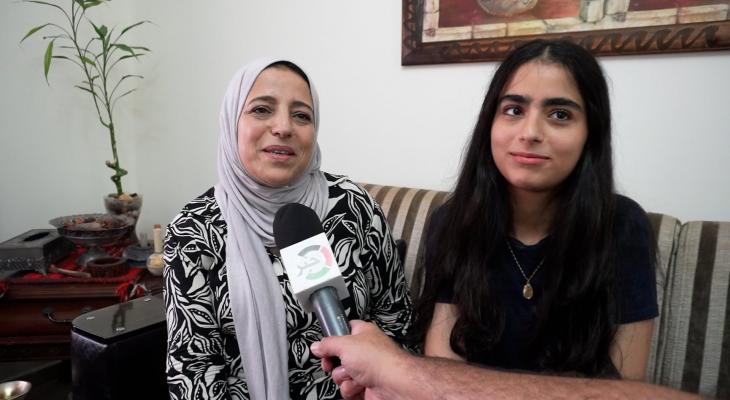 بالفيديو: وكالة "خبر" ترصد فرحة الأولى على فلسطين بالثانوية العامة "توجيهي 2025" لين عموص
