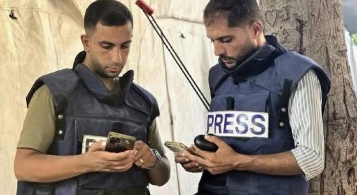 استشهاد الصحفيين أنس الشريف ومحمد قريقع وعدد آخر جراء قصف خيمة للصحفيين غرب غزة