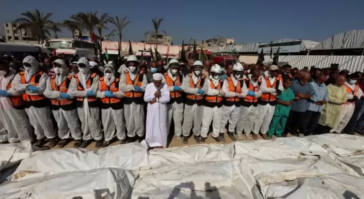 دفن جثامين أسرى فلسطينيين في مقبرة جماعية