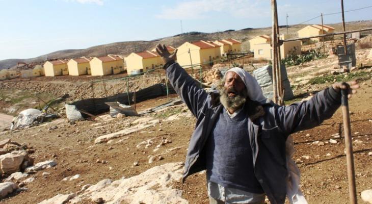 أهالي قرية أم الخير شرق يطا