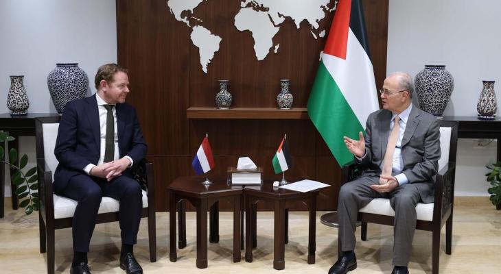 رئيس الوزراء يبحث مع وزير خارجية هولندا جهود تمكين دولة فلسطين في غزة
