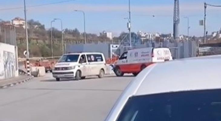 بزعم تنفيذ عملية طعن.. شهيد برصاص الاحتلال عند مدخل الخليل الشمالي