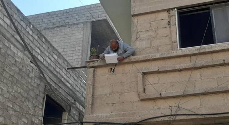 شؤون اللاجئين بالمنظمة تُنجز مشروع إنارة تجمع الحسينية بريف دمشق