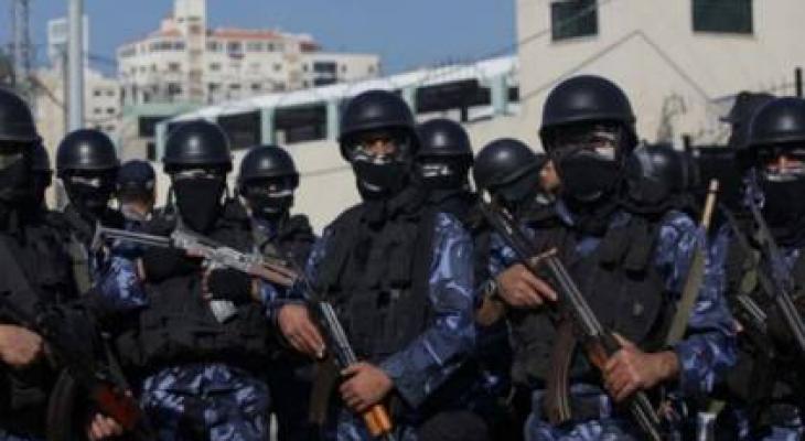 بالأسماء: الأجهزة الأمنية تعتقل عدداً من المواطنين وسط القطاعb