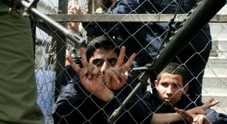 "300" طفل فلسطينى معتقل في سجون الإسرائيلي يُحرم من الالتحاق بالتعليم