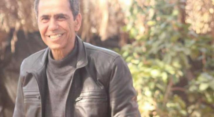 بالفيديو: اعتصام تضامني مع الكاتب عبد الله أبو شرخ المعتقل بغزة