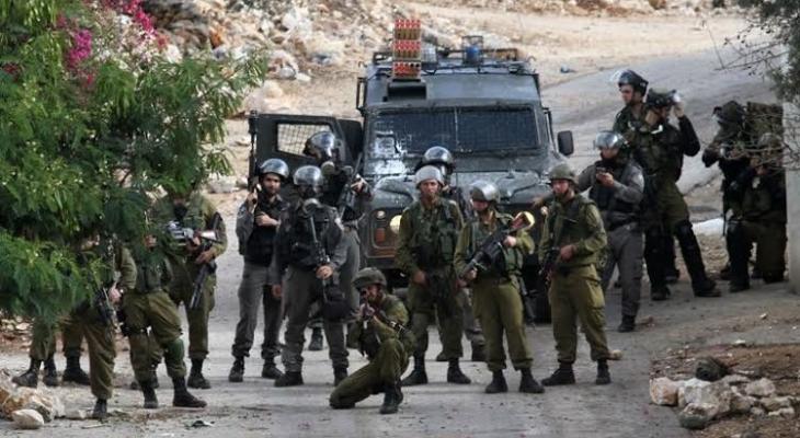 الاحتلال يحتجز طاقم تلفزيون فلسطين عند حاجز تياسير شرق طوباس
