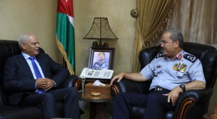 الدفاع المدني الفلسطيني يجتمع بنظيره الأردني في عمان