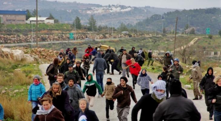 تواصل الفعاليات المناوئة للجدار في قرية "بلعين" بمدينة رام الله