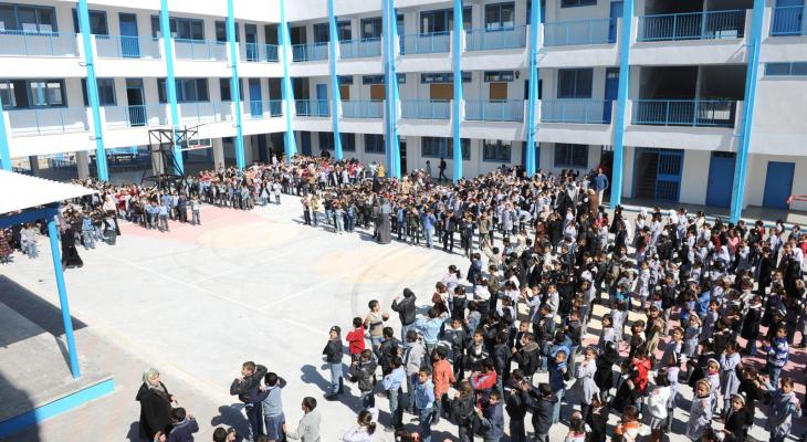 حماس تعارض عدداً من قرارت الأونروا في المدارس.jpg