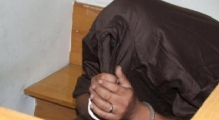 الحكم على متخابرين بالسجن والأشغال الشاقة بغزة