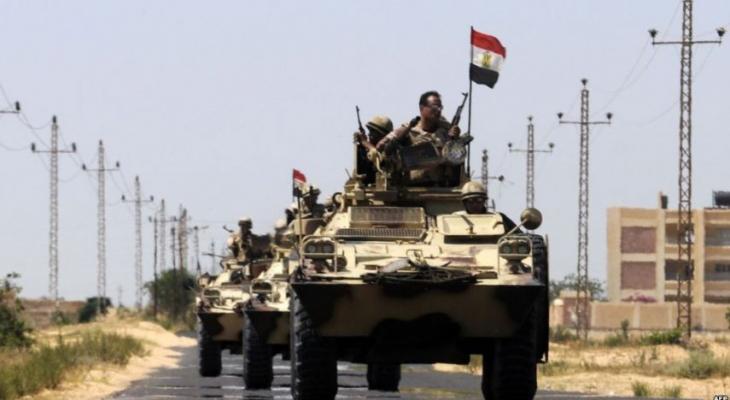 الجيش المصري: اعتقال 400 مسلح بعملية سيناء