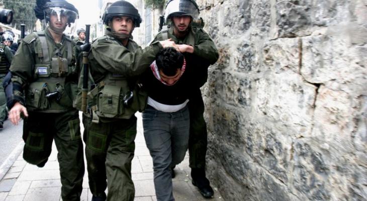 شرطة الاحتلال تعتقل مواطناً وسط القدس