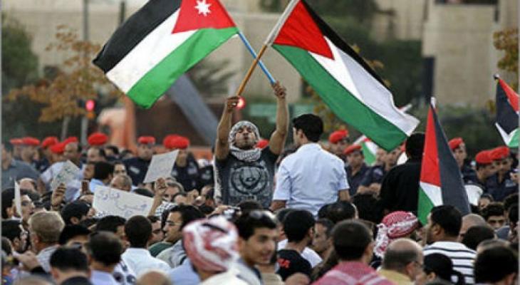 مظاهرة في عمان احتجاجا على إغلاق المسجد الأقصى.jpg