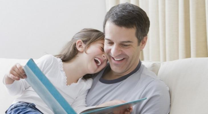 o-DAD-READING-TO-KIDS-facebook-980x490