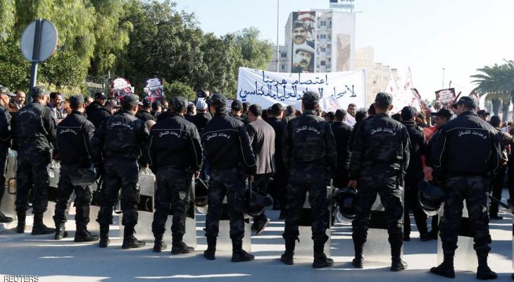 برلمان تونس يصدق على ميزانية "مثيرة للجدل"