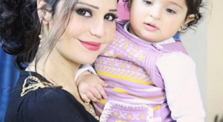 بالصور : النجمة السورية صفاء رقماني تحتفل بالسنة الأولى لولادة ابنته