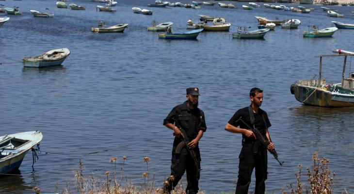 بحرية غزة تقرر إغلاق البحر أمام حركة الملاحة البحرية نظرًا لسوء الأحوال الجوية