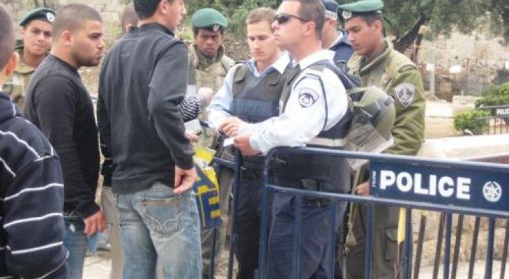 الاحتلال يفرج عن شقيقين من القدس بكفالة مالية