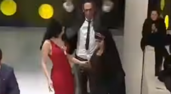 dgsfhdkh_952768_large