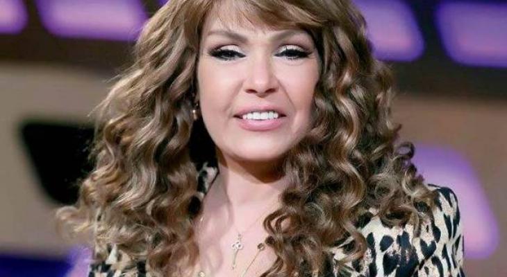 بالصورة : لوسي كما لم ترونها من قبل.. تجاعيد ومن دون ماكياج!