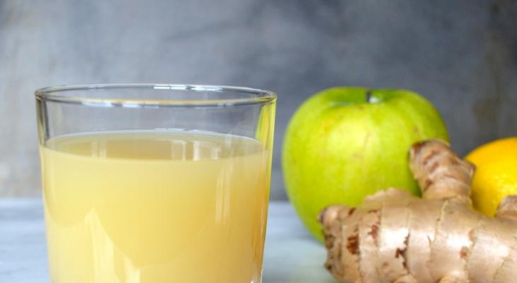 Apple-juice-with-ginger-and-lemon.jpg