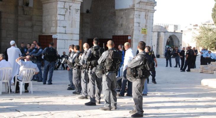 مجموعات المستوطنين تُجدد اقتحامها للأقصى من جهة باب المغاربة