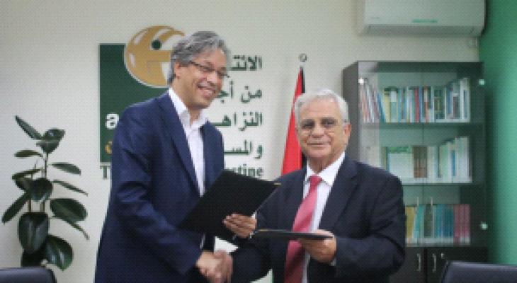 "أمان" يوقع مذكرة تعاون مع جامعة القدس المفتوحة
